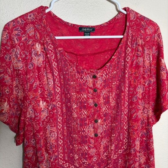 Lucky Brand T-Shirt Women's 2X Red Printed Short Sleeve Casual Printed Top - Picture 2 of 8